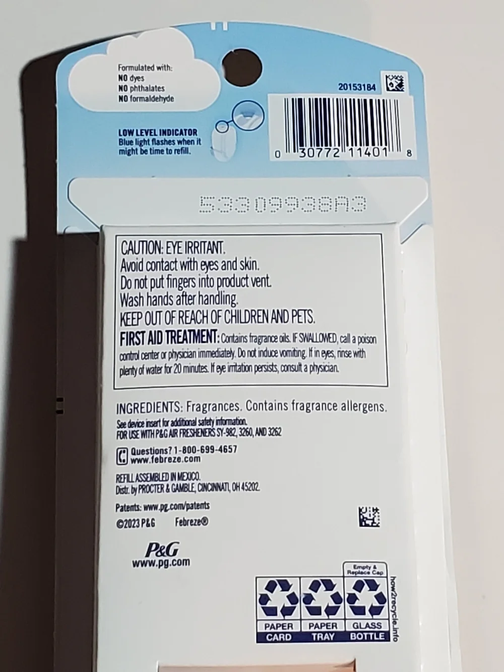 Febreze PLUG Scented Oil Refill in 